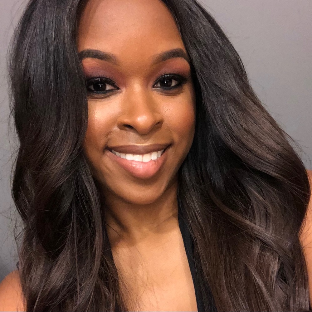 Meet your Posher, Kecia